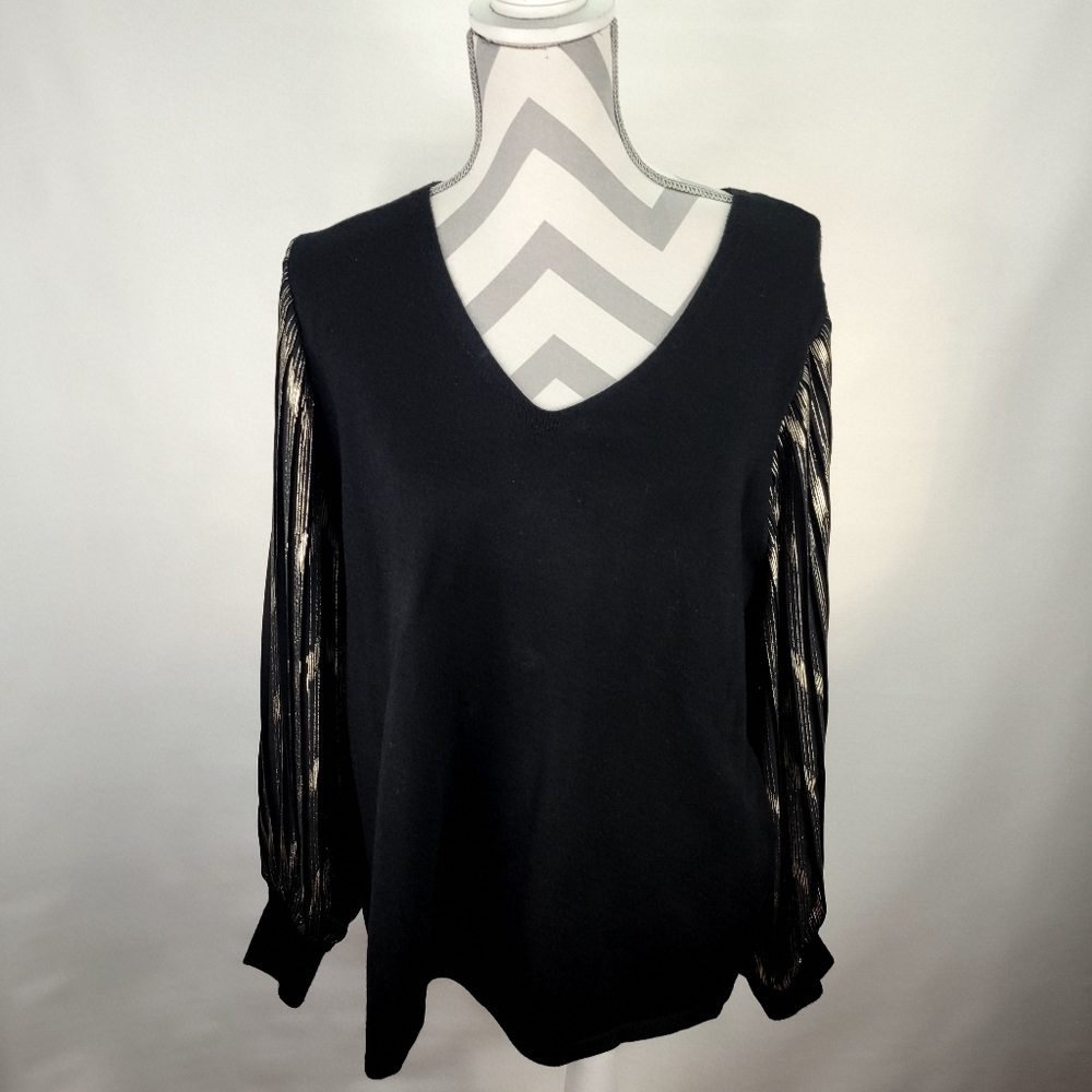 Chicos Black Top Gold Metalic Ballon Sleeves Size 2/Large